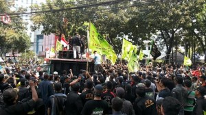 20140929_134251_fbr-demo-ahok